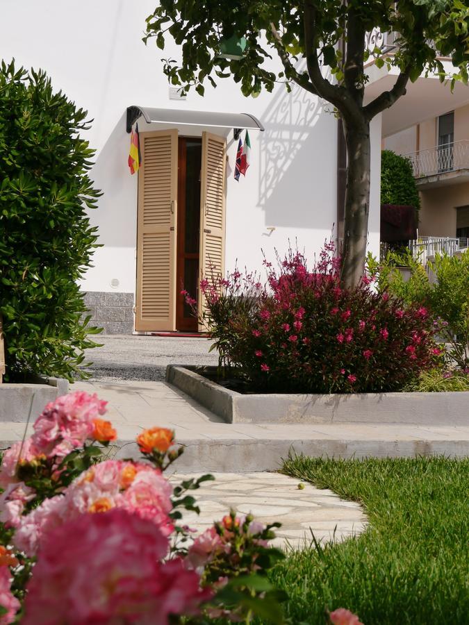 B&B Le Dive Ostra Buitenkant foto